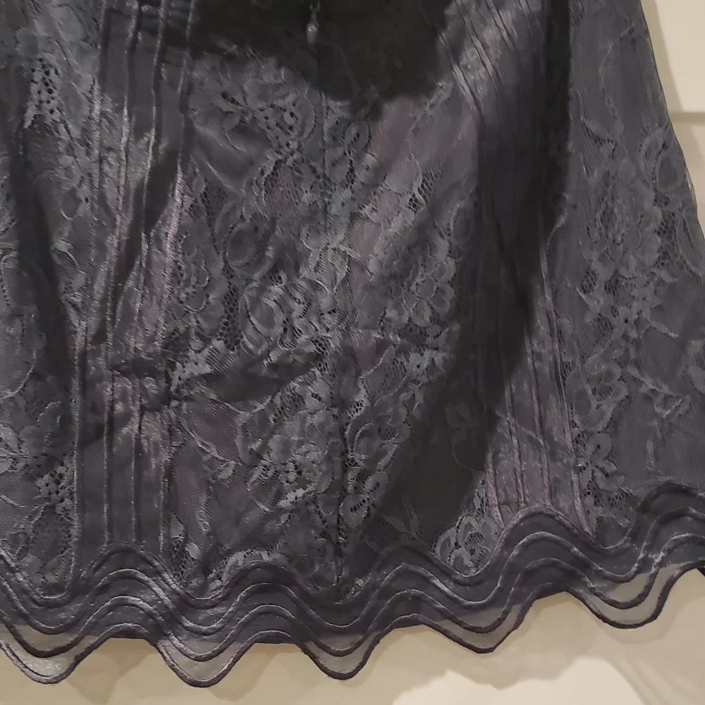NWT: Lovers and friends X Revolve Raissa Lace Mini Skirt Size Small - Picture 7 of 7